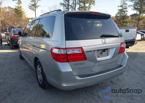 2006 Honda Odyssey Ex-L z USA, uszkodzony, nr VIN 5FNRL38736B057109